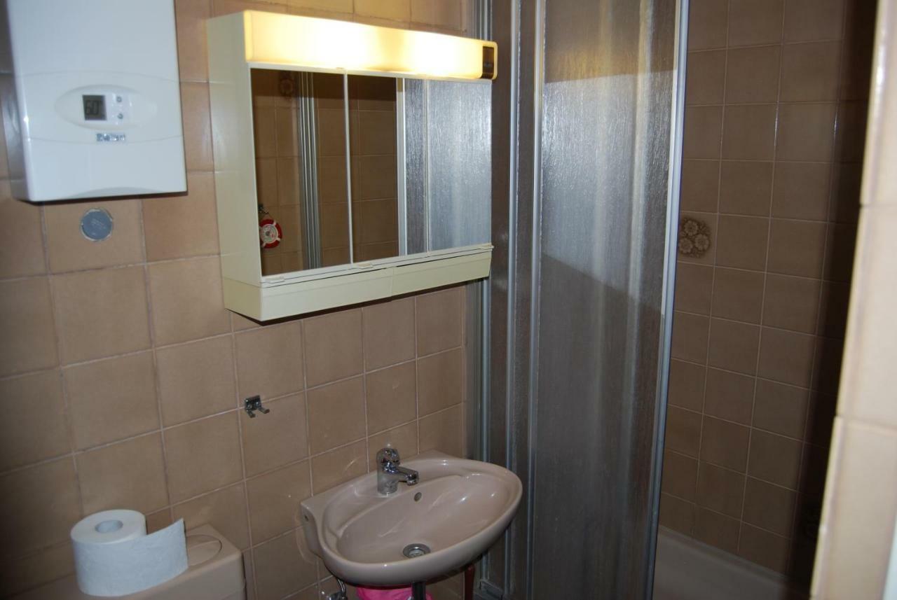 6 Schulstrasse Apartment Biebertal Luaran gambar