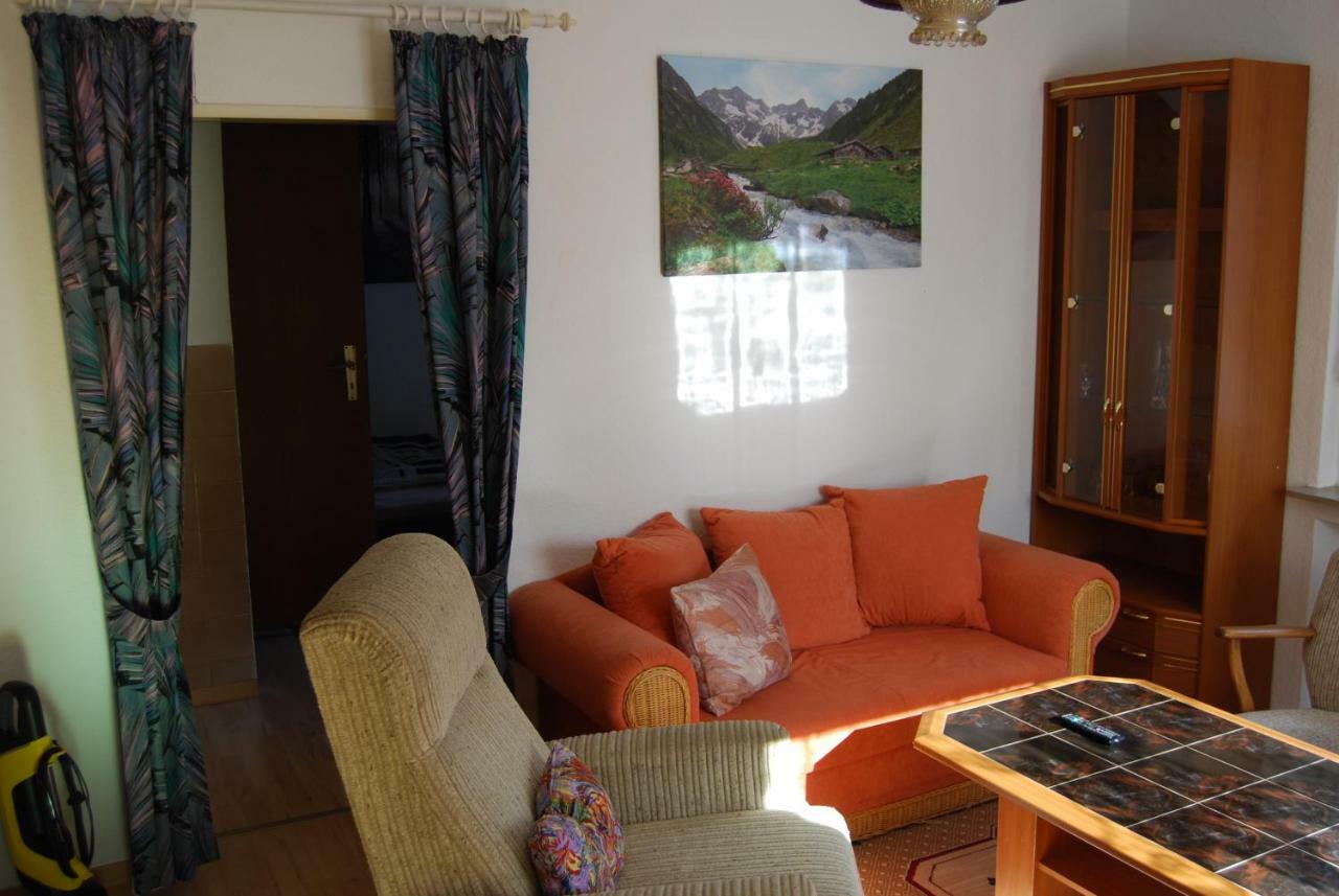 6 Schulstrasse Apartment Biebertal Luaran gambar